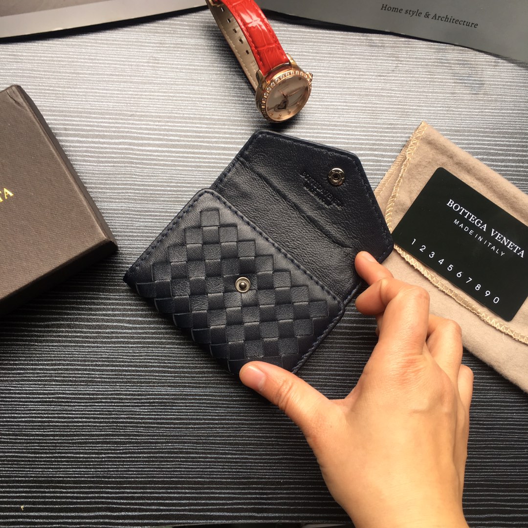 個性的なデザ 人気ブランドボッテガヴェネタ Bottega Veneta 実物の写真 N品スーパーコピー代引き対応国内発送後払い安全必ず届く優良サイト